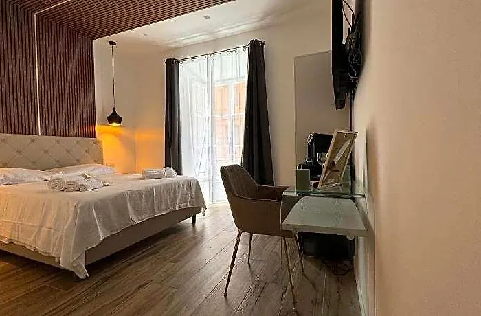 Essenza House 5*