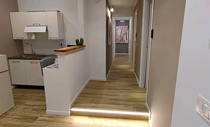 Essenza House