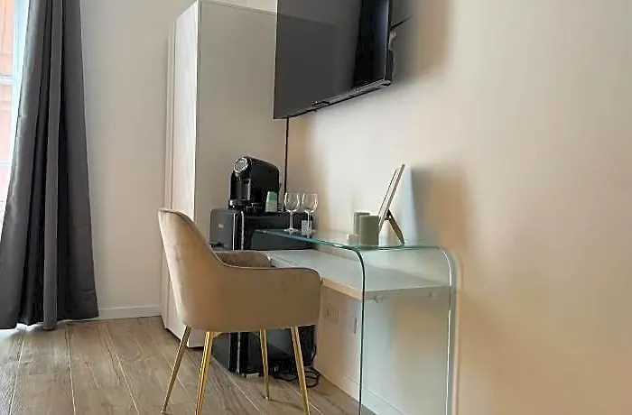 Hotel Essenza House